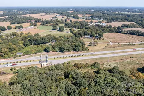 2917 Heath Davis Rd, Monroe, NC 28110 photo 4