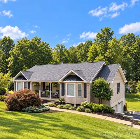 49 Morgan Branch Ests, Candler, NC 28715
