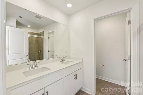 Bath - 453 Markridge Loop, Fort Mill, SC 29708 photo 2 of 2
