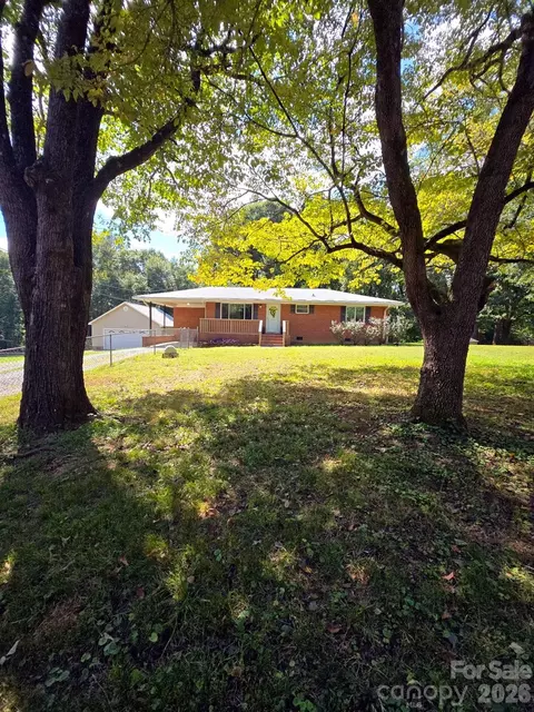 1627 W Lakewood Dr, Rock Hill, SC 29732