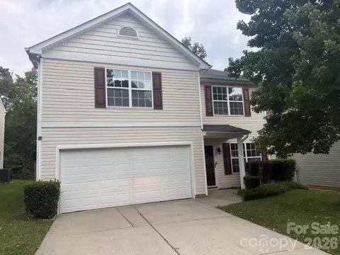 5135 Raspberry Knoll Dr, Charlotte, NC 28208