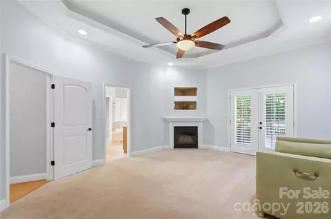 Living - 2469 Stoneview Ct, Denver, NC 28037 photo 5 of 7