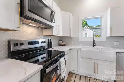 Kitchen - 45 Gladden St, Marion, NC 28752 photo 3 of 6