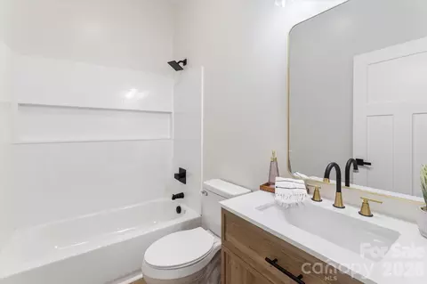 Bath - 45 Gladden St, Marion, NC 28752 photo 1 of 3