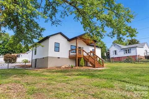Exterior - 45 Gladden St, Marion, NC 28752 photo 1 of 4