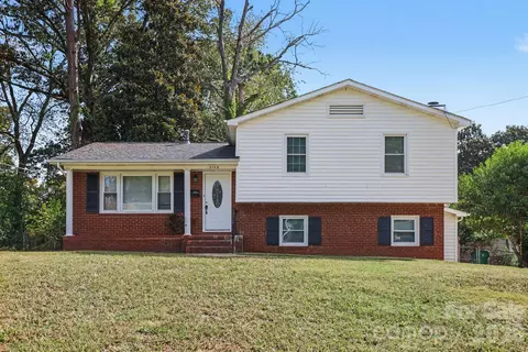 3108 Rosehill Dr, Charlotte, NC 28212