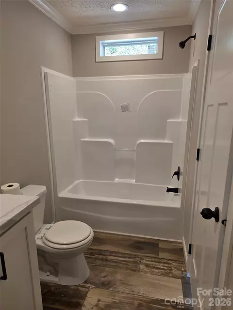 155 Fourth C St, Marion, NC 28752 photo 10