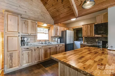 Kitchen - 656 Arbra Mountain Way, Bostic, NC 28018 photo 1 of 1