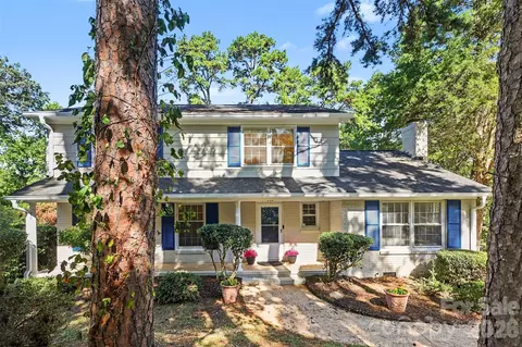 833 Archdale Dr, Charlotte, NC 28217