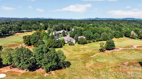 View/Area - 76 Divot Ct, Hickory, NC 28601 photo 2 of 3