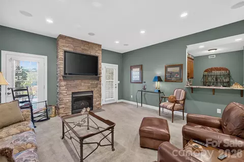 Other - 76 Divot Ct, Hickory, NC 28601 photo 17 of 24
