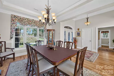 Dining - 76 Divot Ct, Hickory, NC 28601 photo 2 of 2
