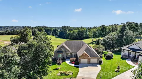 View/Area - 76 Divot Ct, Hickory, NC 28601 photo 3 of 3