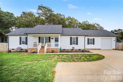 3664 Straw Field Trl, Lincolnton, NC 28092