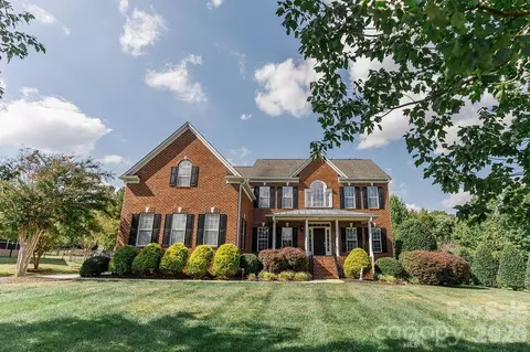 8341 Carly Ln, Mint Hill, NC 28227