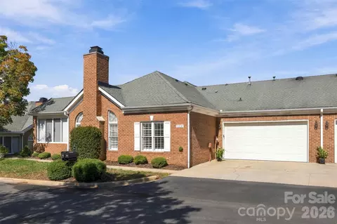 8306 Olde Troon Dr, Charlotte, NC 28277