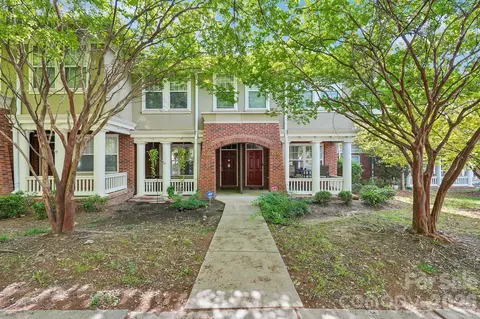606 9th St, Charlotte, NC 28202