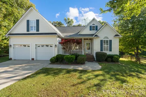 4053 Navajo Ct, Rock Hill, SC 29732