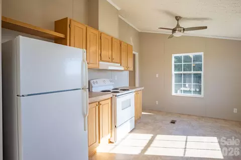 Kitchen - 2956 Daisy Trl, Vale, NC 28168 photo 2 of 3