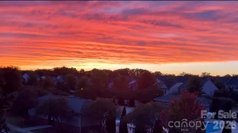 6605 Central Pacific 302 Ave #302, Charlotte, NC 28210