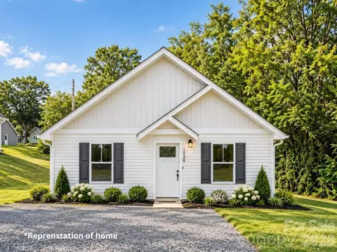 227 Carlie St, Norwood, NC 28128