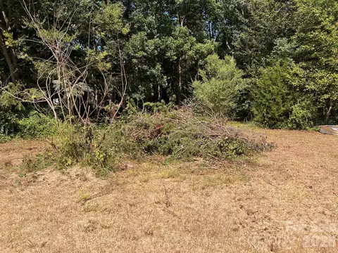 Exterior - 230 Squirrel Run, Salisbury, NC 28146 photo 6 of 9