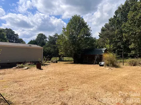 Exterior - 230 Squirrel Run, Salisbury, NC 28146 photo 4 of 9