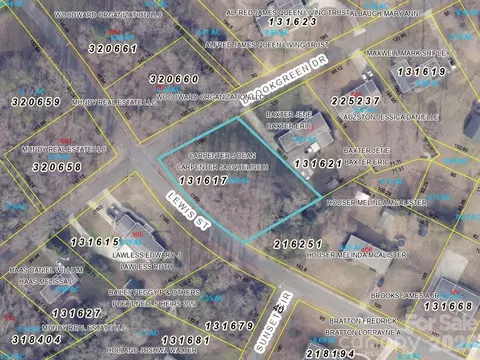 000 Brookgreen Dr, Dallas, NC 28034
