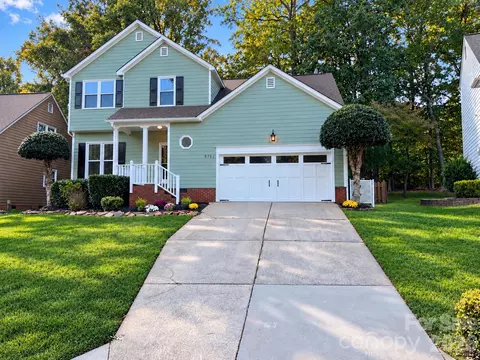 9732 Whitewood Trl, Charlotte, NC 28269