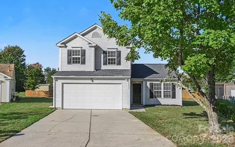 10502 Glory Meadow Ct, Charlotte, NC 28278