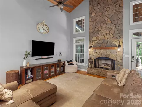 35 Ashbrook Mdws, Fletcher, NC 28732 photo 7