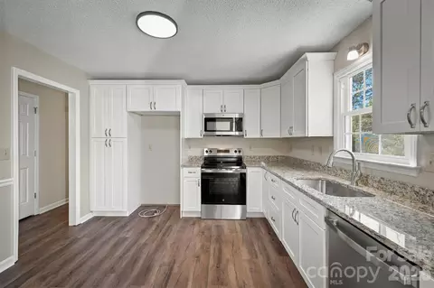 Kitchen - 306 New Orleans Blvd, Morganton, NC 28655 photo 2 of 2