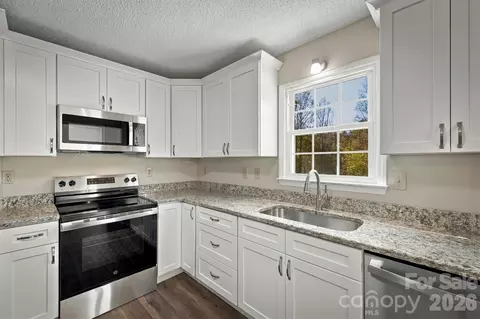 Kitchen - 306 New Orleans Blvd, Morganton, NC 28655 photo 1 of 2