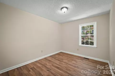 Bedroom - 306 New Orleans Blvd, Morganton, NC 28655 photo 2 of 8