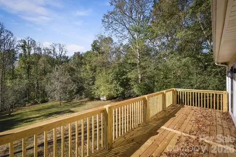 Exterior - 306 New Orleans Blvd, Morganton, NC 28655 photo 5 of 5