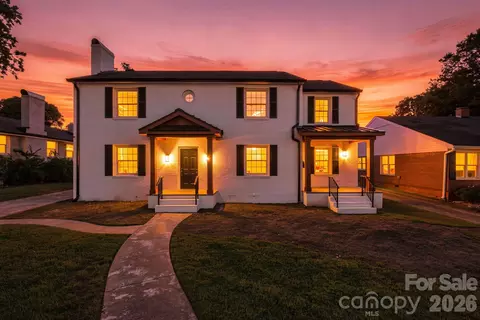 1307 S Kings Dr, Charlotte, NC 28207