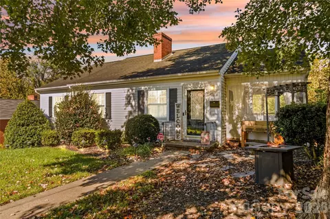 1008 Grove Sw Ave SW, Lenoir, NC 28645