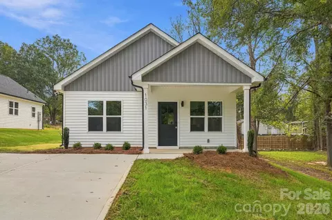 1031 Houston St, Gastonia, NC 28052
