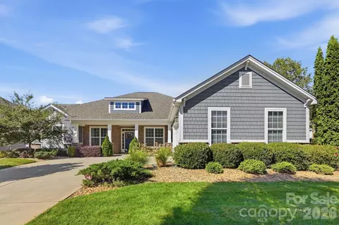 9106 Longvale Ln, Charlotte, NC 28214