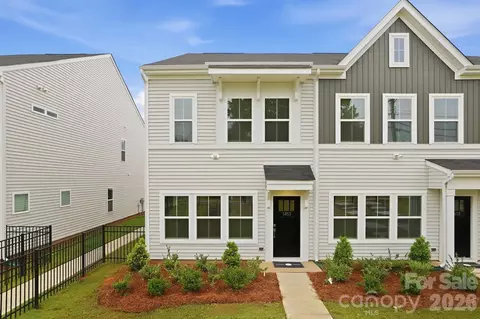 5853 Tuckaseegee 5 Rd #5, Charlotte, NC 28208