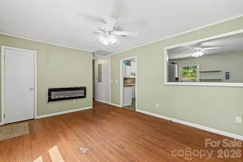 Living - 103 Early Deitz Rd, Sylva, NC 28779 photo 2 of 2