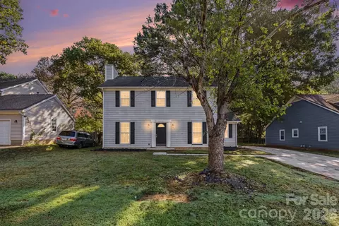 12631 Delman Ln, Pineville, NC 28134
