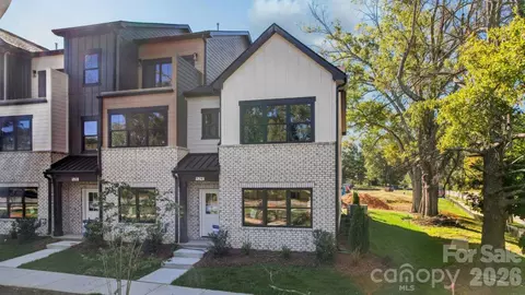 524 Mystic Park 5 Aly #5, Huntersville, NC 28078