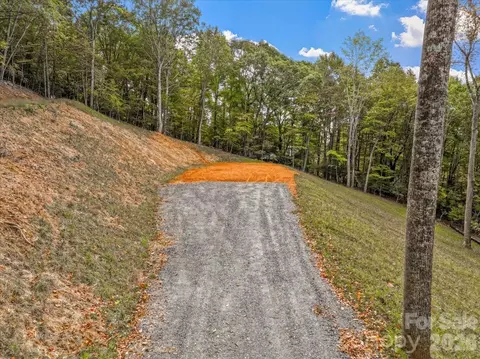 Poplar Trail, Spruce Pine, NC 28777 photo 15