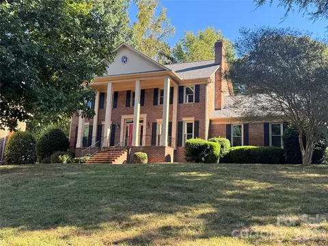 10417 William Penn Ln, Charlotte, NC 28277