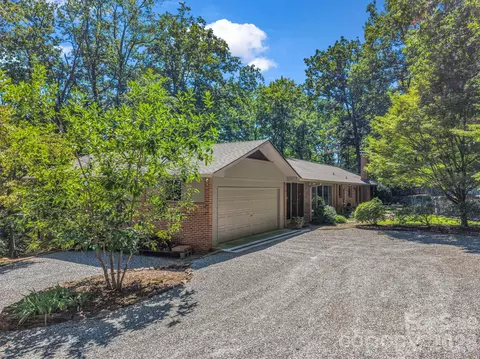Exterior - 280 Overlook Cir, Tryon, NC 28782 photo 4 of 17