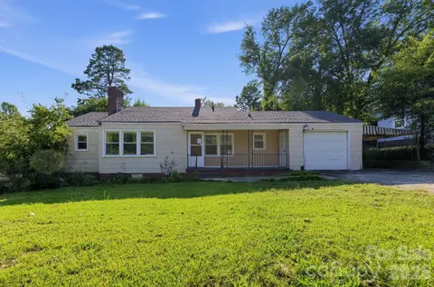 111 Whitener Ave, Spartanburg, SC 29306