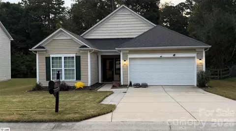 1016 Breakmaker Ln, Indian Trail, NC 28079