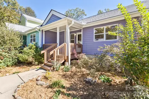 43 Vermont D13 Ct #D13, Asheville, NC 28806