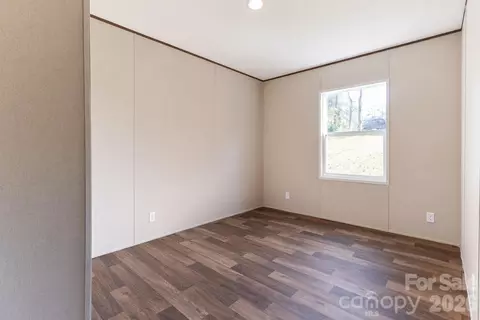Bedroom - 2308 Dobbin Ct, Vale, NC 28168 photo 2 of 4